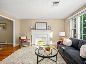 8 Ted Lane, Southborough MA 01772