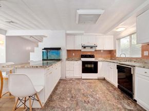 20 Temi Rd, Framingham MA 01701