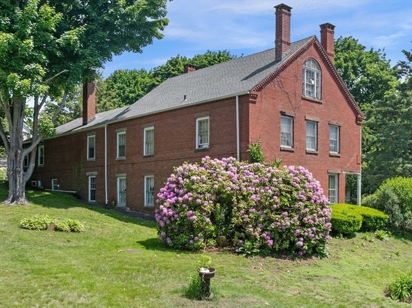 14 Poplar, Danvers MA 01923