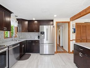 3 Devine Rd, Randolph MA 02368