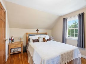 3 Devine Rd, Randolph MA 02368