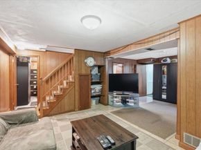 3 Devine Rd, Randolph MA 02368