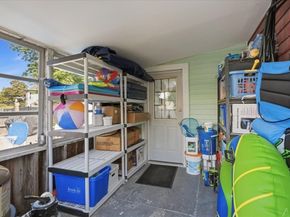 3 Devine Rd, Randolph MA 02368