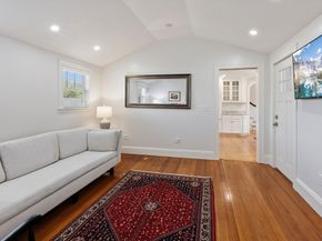 55 Gregory St, Marblehead MA 01945