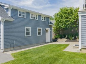 55 Gregory St, Marblehead MA 01945