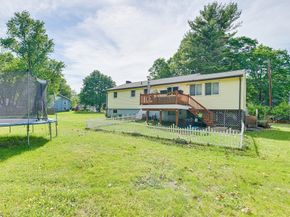 11 Topliff St, Billerica MA 01821