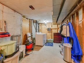11 Topliff St, Billerica MA 01821