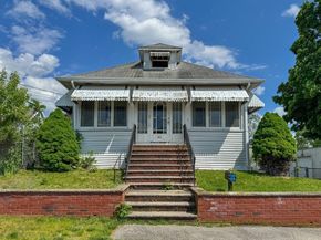 62 Fountain St, Braintree MA 02184