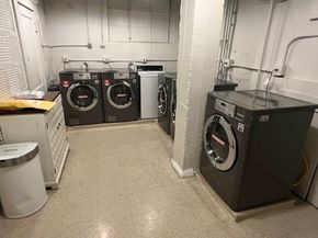 250 Commonwealth Ave 22, Boston MA 02116