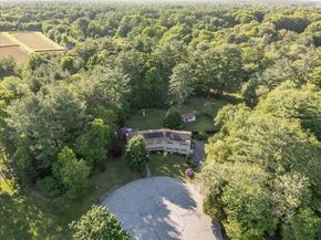 26 Brookings Dr, Kingston MA 02364