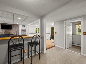 26 Brookings Dr, Kingston MA 02364