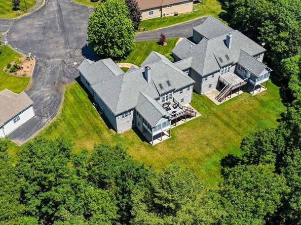 894 Liberty Street 6, Braintree MA 02184
