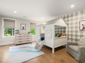 45 Longmeadow Rd, Wellesley MA 02482