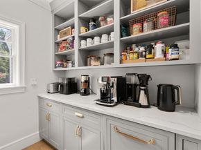 45 Longmeadow Rd, Wellesley MA 02482