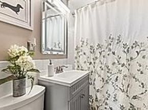 31 Freeman Ave, Everett MA 02149