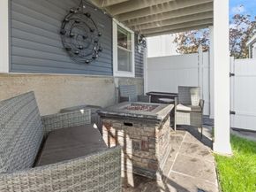 31 Freeman Ave, Everett MA 02149