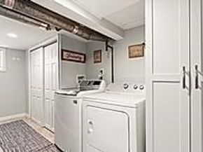 31 Freeman Ave, Everett MA 02149