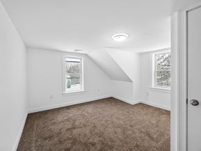 18 Main St, Ashburnham MA 01430