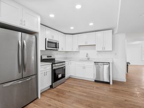 18 Main St, Ashburnham MA 01430