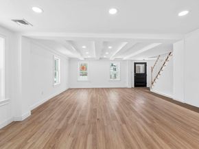 18 Main St, Ashburnham MA 01430