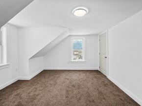 18 Main St, Ashburnham MA 01430
