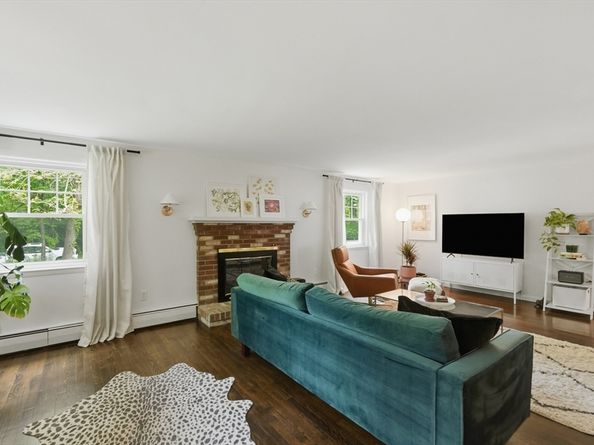 62 Putnam Road, Holden MA 01520