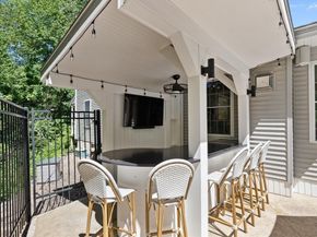 5 Hemenway Avenue, Melrose MA 02176