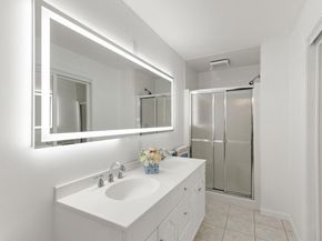 5 Hemenway Avenue, Melrose MA 02176