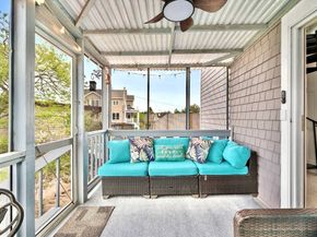 6 Ivy Lane, Newbury MA 01951