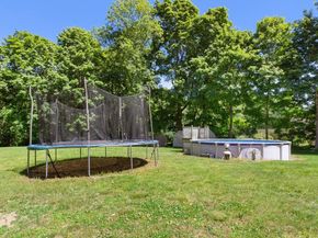 56 Mendon St, Blackstone MA 01504