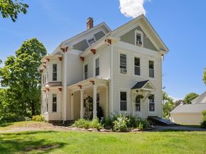 56 Mendon St, Blackstone MA 01504