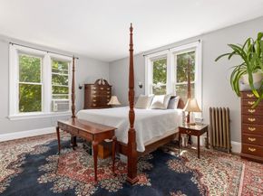 56 Mendon St, Blackstone MA 01504