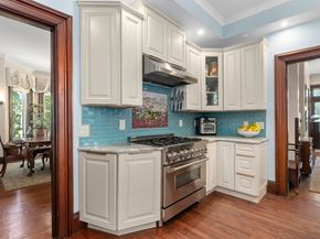 56 Mendon St, Blackstone MA 01504