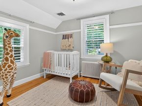 35 Cleveland Rd, Wellesley MA 02481