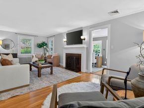 35 Cleveland Rd, Wellesley MA 02481