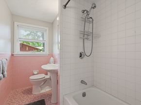212 Beacon St, Framingham MA 01701