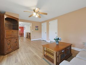 212 Beacon St, Framingham MA 01701