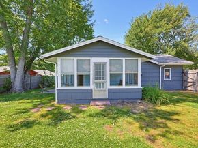 212 Beacon St, Framingham MA 01701