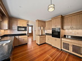 9 Parkwood Ter, Boston MA 02130