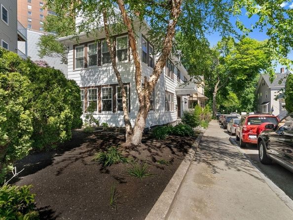 9 Parkwood Ter, Boston MA 02130