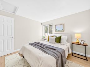 5 Silver Hill Ln 8, Natick MA 01760