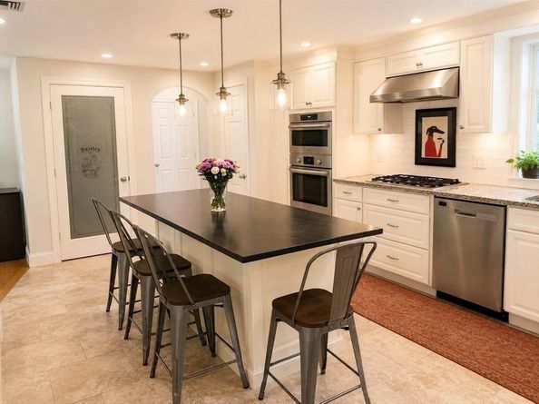32 Webster Rd, Lexington MA 02421