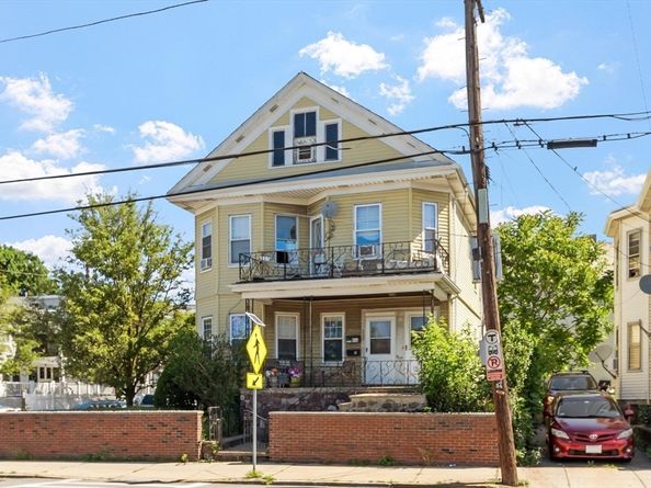 562 Main St, Medford MA 02155