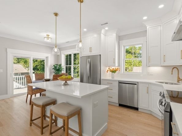 40 Lyons Street 40, Quincy MA 02169