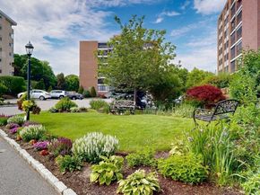 53 Melrose 3B, Melrose MA 02176