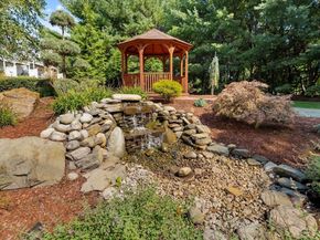 17 Lions Lane 2005, Salem MA 01970