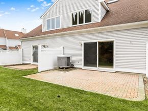 17 Lions Lane 2005, Salem MA 01970