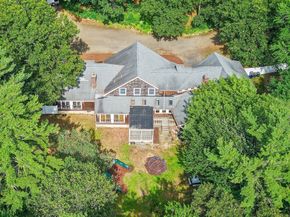 44 Granite St, Medway MA 02053