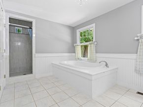 44 Granite St, Medway MA 02053