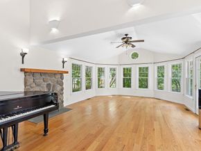 44 Granite St, Medway MA 02053